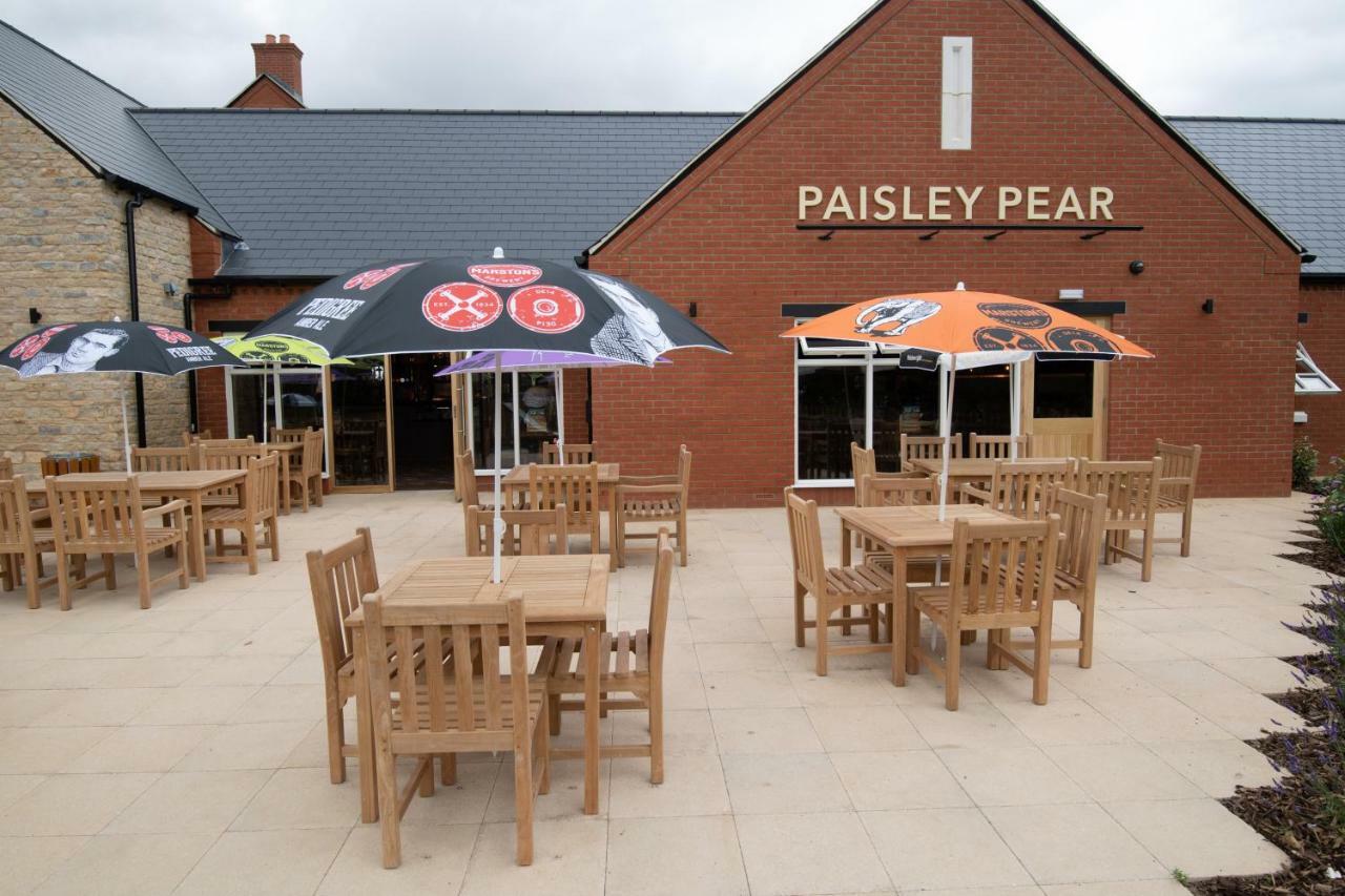 Paisley Pear, Brackley By Marston'S Inns Ngoại thất bức ảnh